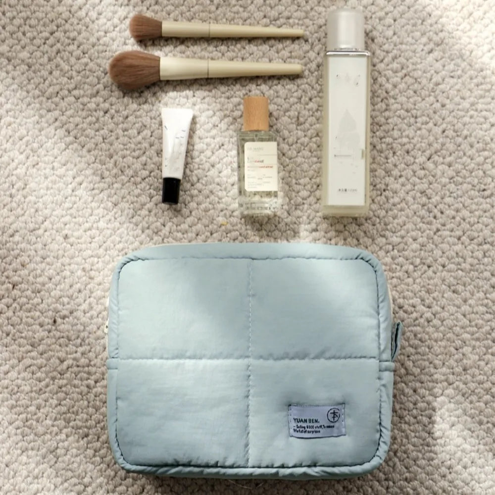 Aesthetic Quilted Makeup Bag Puffer Square Cosmetic Pouch Large Capacity Solid Color Skincare Storage Bag for Women