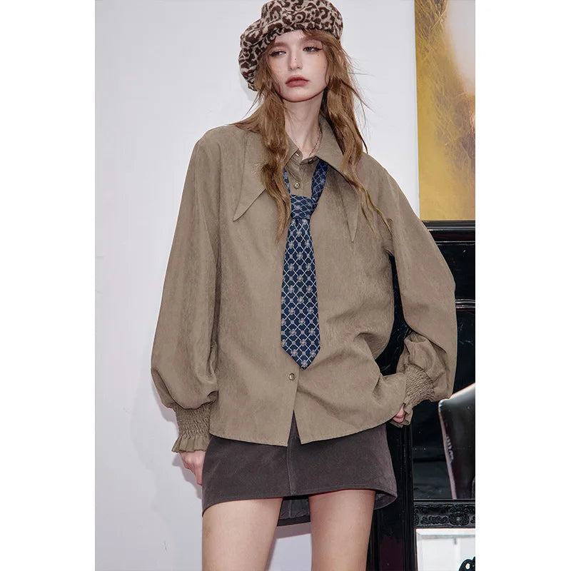 ELFSACK 2025 Winter New Arrivals Soft Preppy Lapel Collar Ruffled Cuff Long-sleeve Shirt For Woman