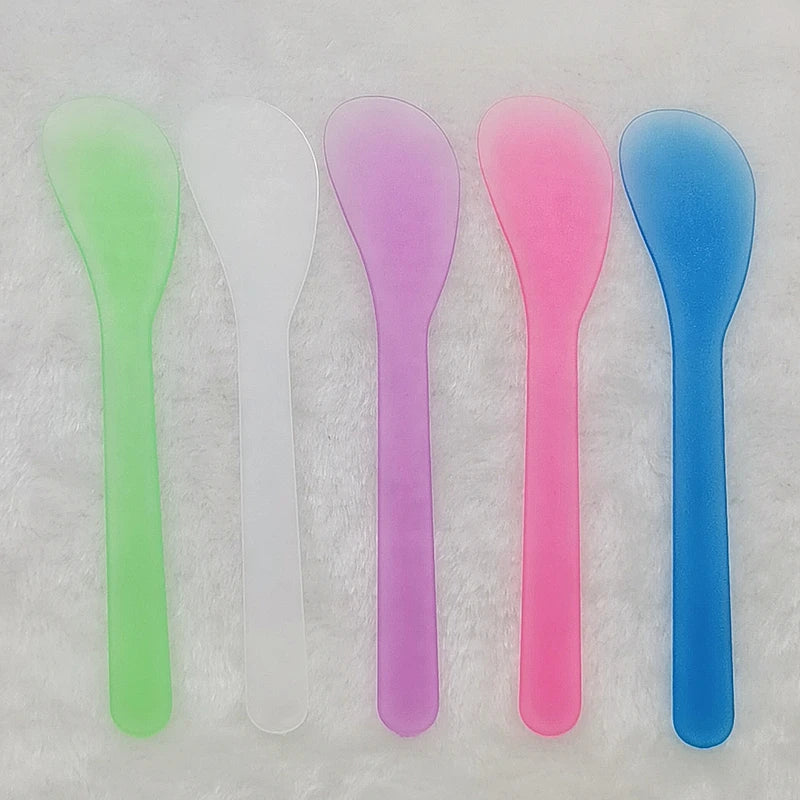 50PCS Facial Mask Sticks Cosmetic Spatula Scoops DIY Face Mask Spoon Beauty Makeup Sticks Mud Mixing Tools Skin Care Beauty Tool